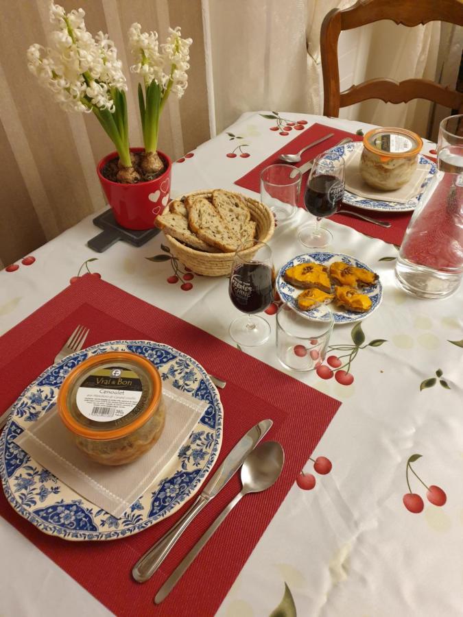 Au Nid De La Madeleine Bed and Breakfast Gaillac Εξωτερικό φωτογραφία