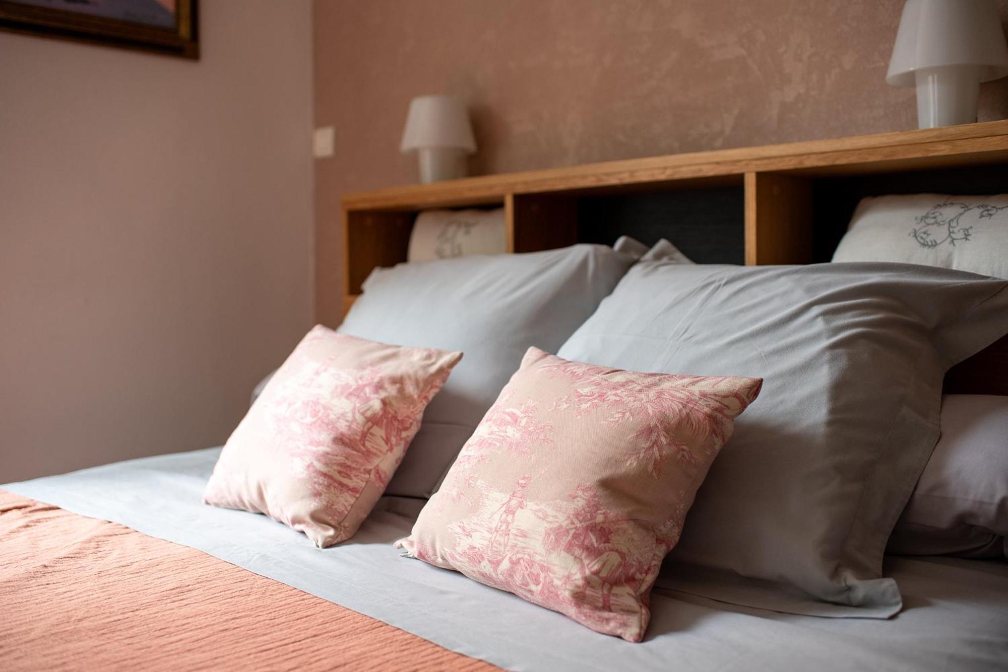 Au Nid De La Madeleine Bed and Breakfast Gaillac Εξωτερικό φωτογραφία